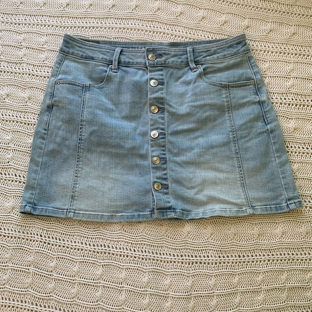 NWOT American Eagle denim skirt